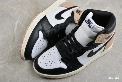 1 “Latte” Air Jordan OG High FD2596-021 0806